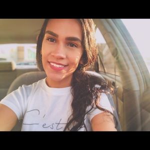 Meet your Posher, Anmol